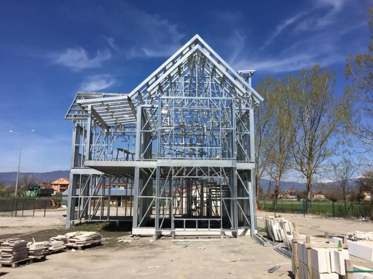 155 m² Çift Katlı 4+1 Çelik Villa